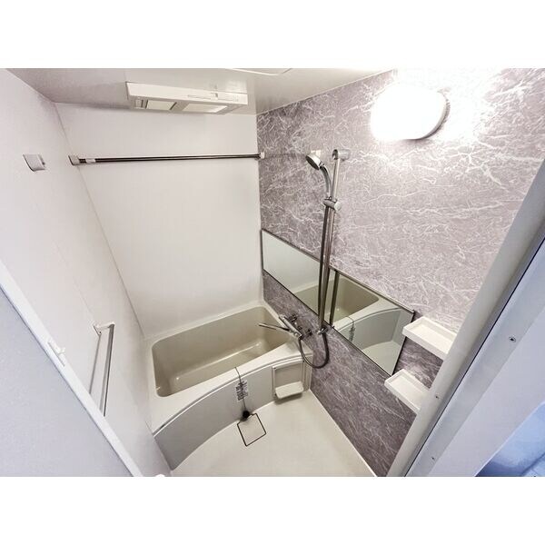 スプランディッド京橋EASTの物件内観写真