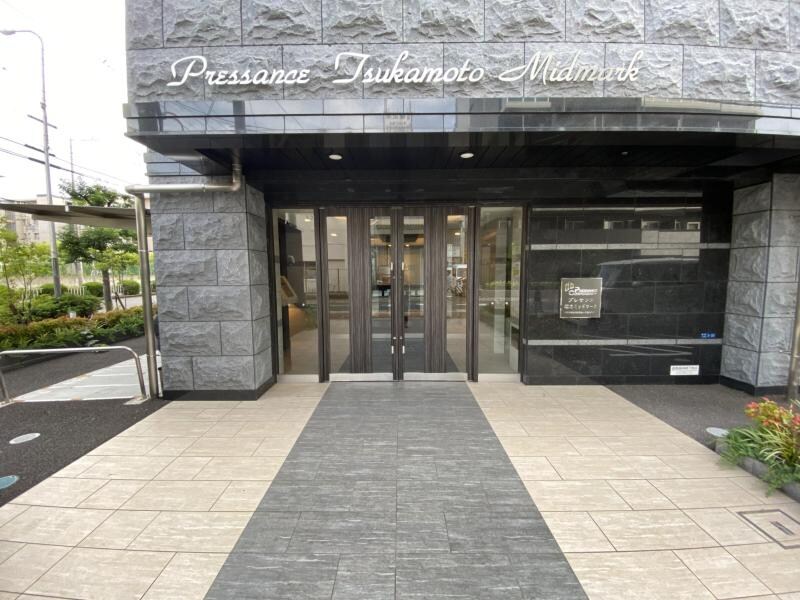 プレサンス塚本ミッドマークの物件外観写真