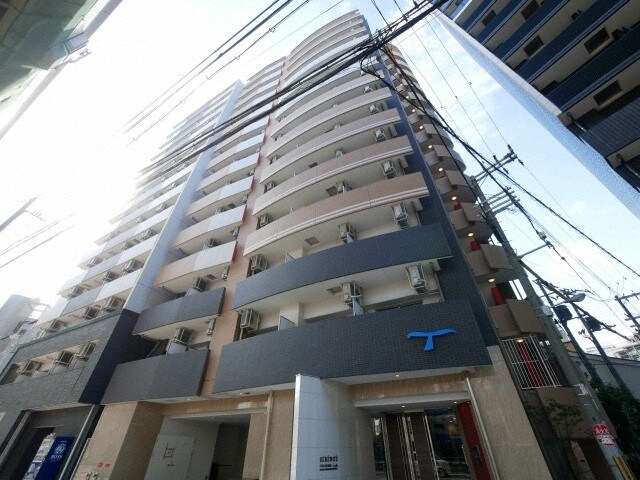 SERENiTE福島sceltoの物件外観写真