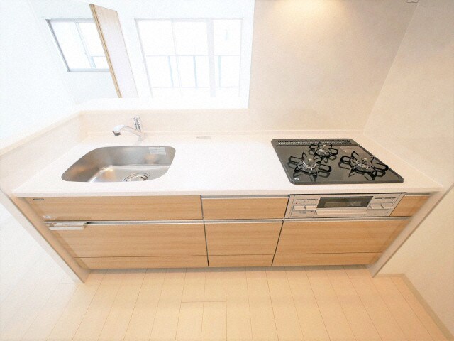 ショウエイ靭の物件内観写真