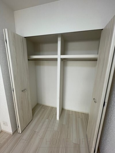 プレジオ鎗屋町の物件内観写真