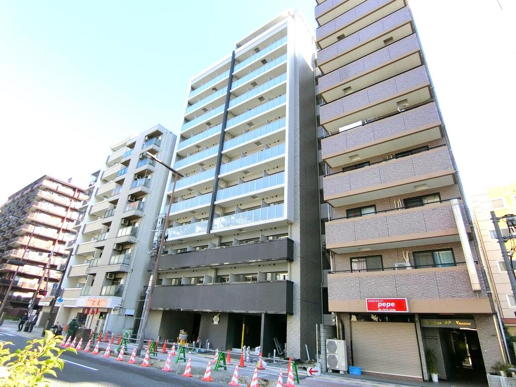 エスリード新大阪ラヴァーグの物件外観写真