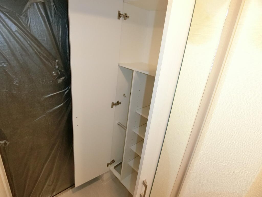 エスリード新大阪ラヴァーグの物件内観写真