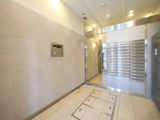 パークフラッツ野田阪神駅前の物件外観写真