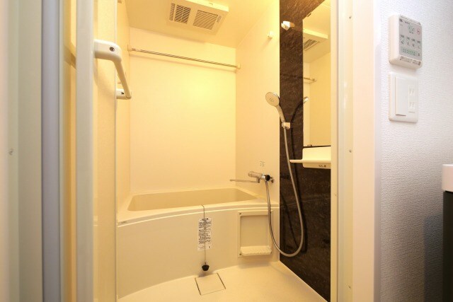 セレニテ東三国ミラクの物件内観写真