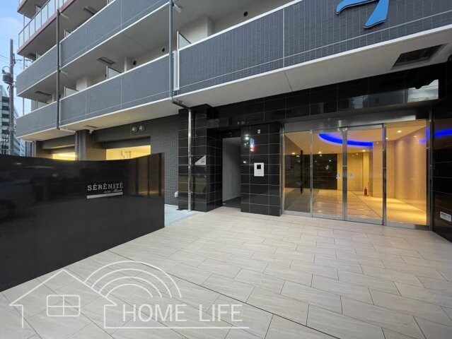 セレニテ十三ミラクの物件外観写真