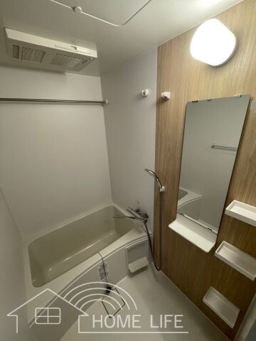 セレニテ十三ミラクの物件内観写真