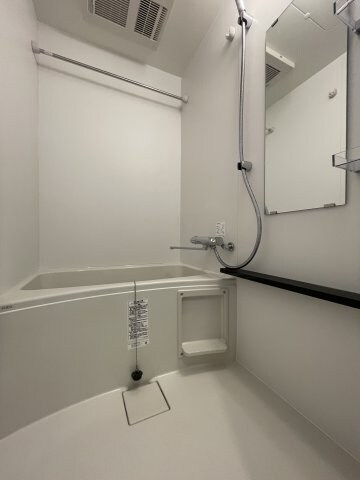 ファステート難波デラックスの物件内観写真