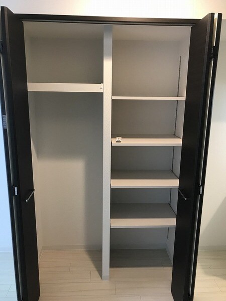 ラ・フォルム本町WESTの物件内観写真