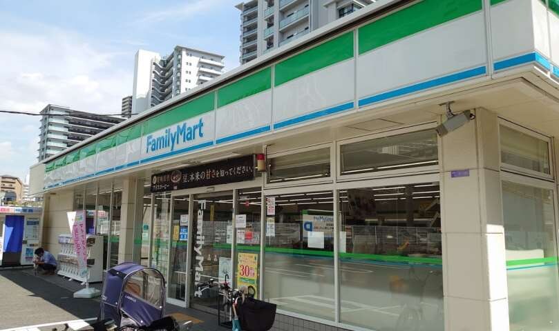 Alivis福島海老江の物件外観写真