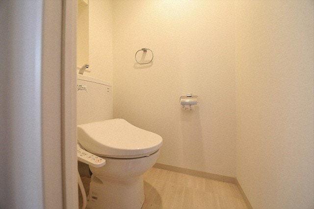 フロンティアタワー日本橋の物件内観写真