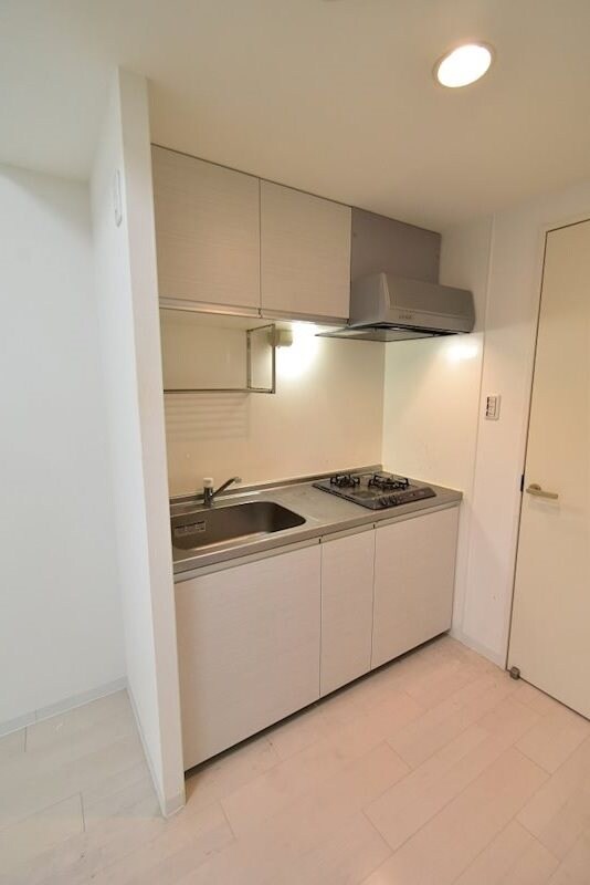 ライブガーデン新大阪の物件内観写真