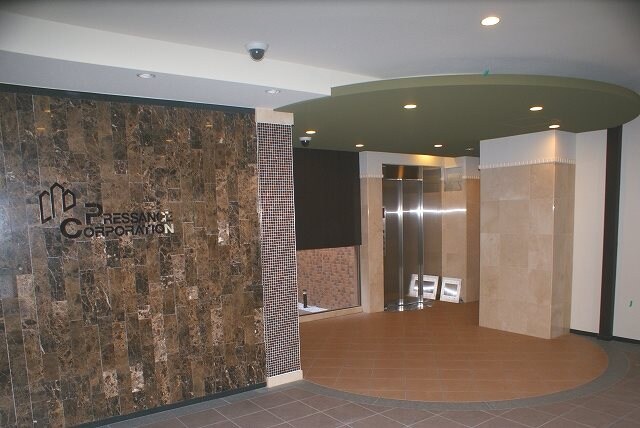 プレサンス上町台東平の物件外観写真