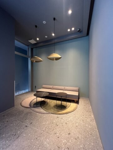 TOPAZ江坂の物件外観写真