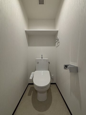 プレジオ新大阪EUROの物件内観写真