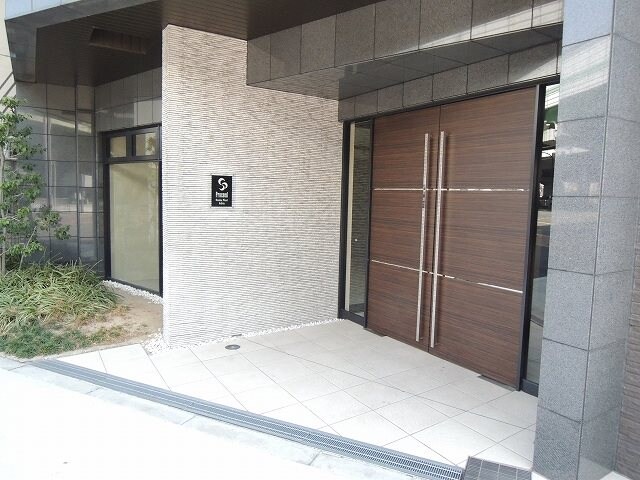 プロシード大阪WESTアドリアの物件外観写真