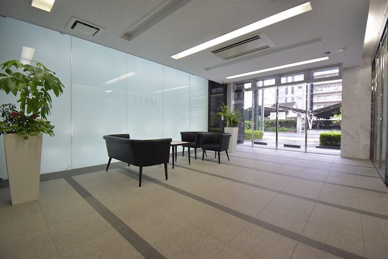 リーガル北堀江の物件外観写真