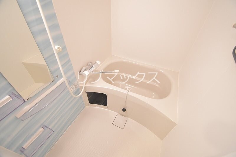 アドバンス江坂ラシュレの物件内観写真