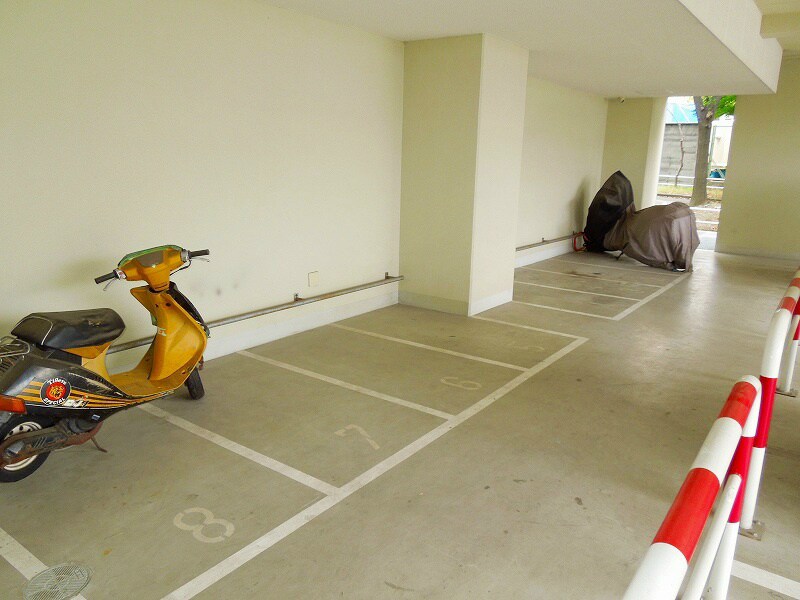 ビスタ江坂南の物件外観写真