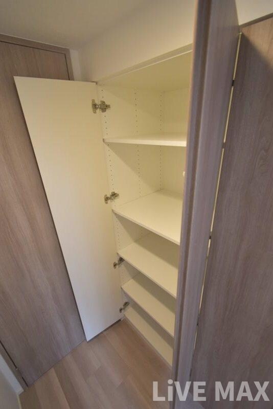 ルネフラッツ谷町四丁目の物件内観写真