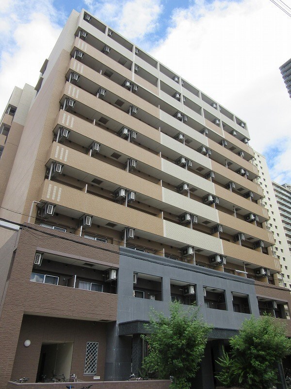 なんば駅 徒歩3分 3階の物件外観写真