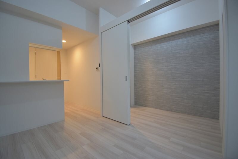 セレニテ江坂アリアの物件内観写真