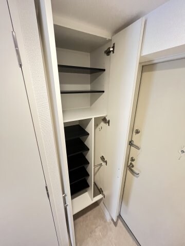 セレニテ新大阪エクラの物件内観写真