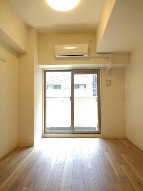 プレサンス難波クチュールの物件内観写真