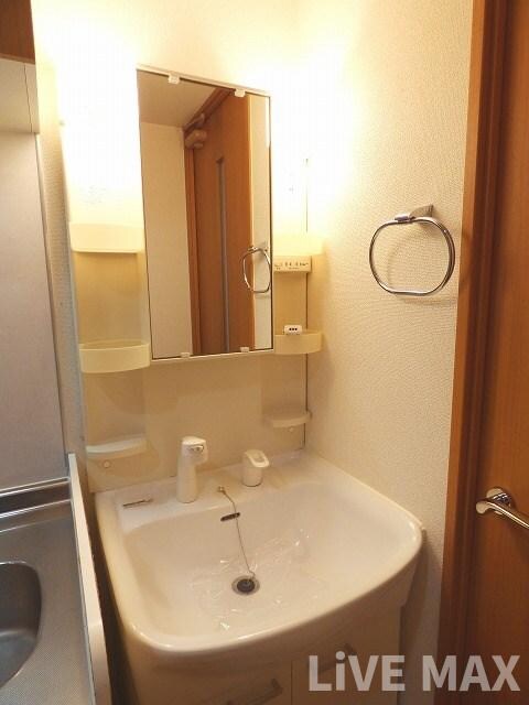 エステムプラザミッドプレイスの物件内観写真