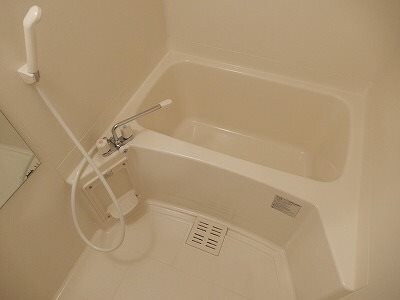 ルクレ西長堀（旧名称：プロシード西長堀）の物件内観写真