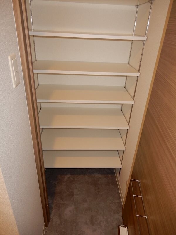 エスリード本町レジデンスの物件内観写真