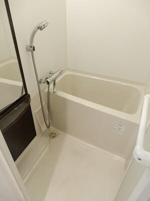 阿波座駅 徒歩7分 8階の物件内観写真