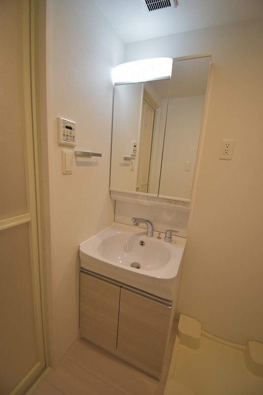 アドバンス西梅田ビオスの物件内観写真