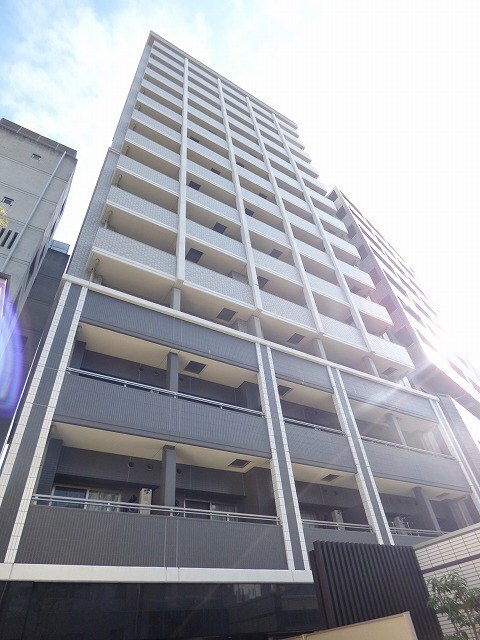 南森町駅 徒歩3分 5階の物件外観写真