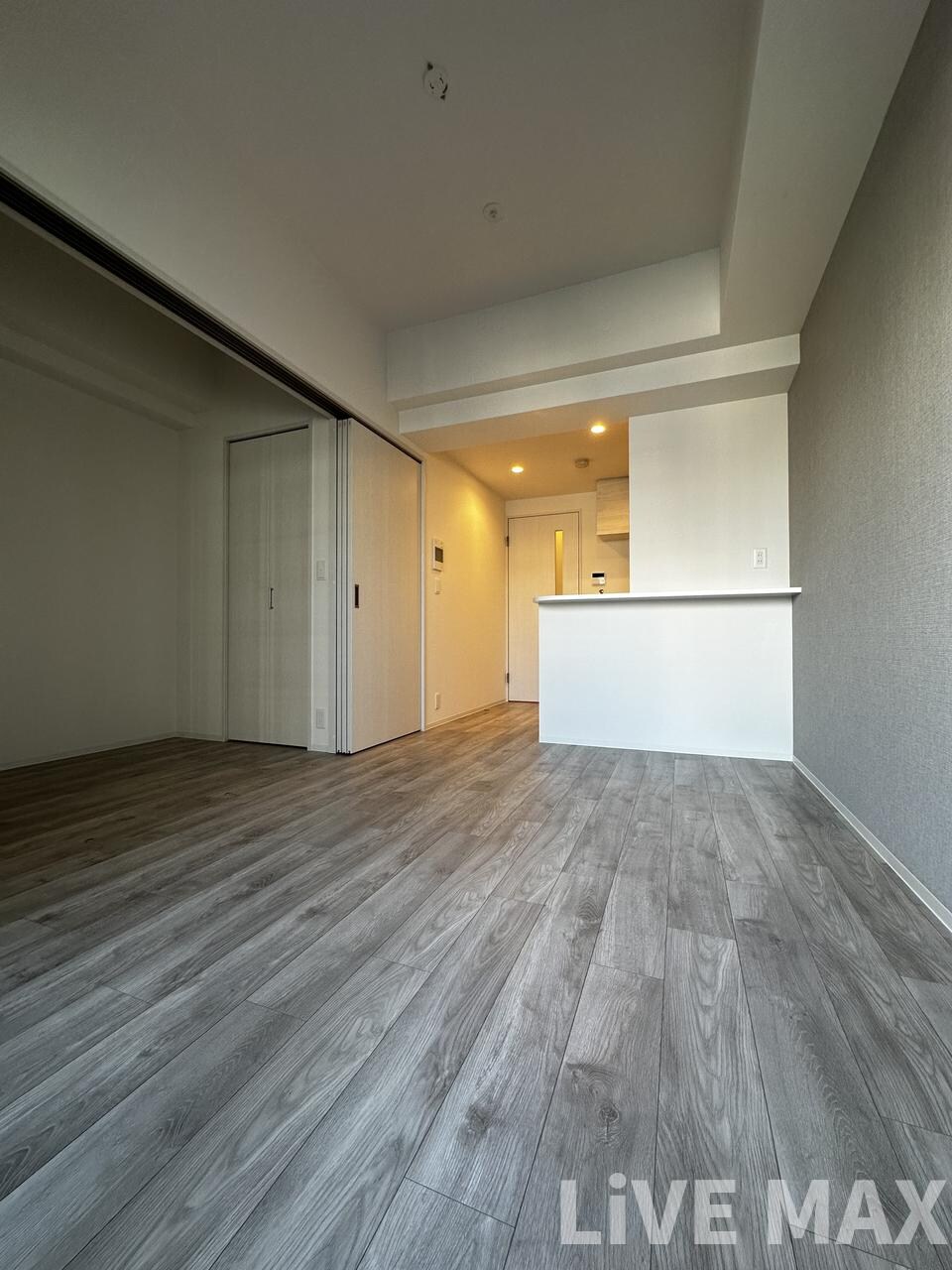 コンフォリア・リヴ南森町Ⅱの物件内観写真