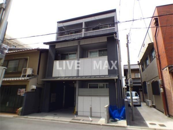 Ｄｅｌｉｚｉａ三条堀川の物件外観写真