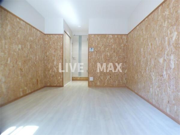 Ｄｅｌｉｚｉａ三条堀川の物件内観写真