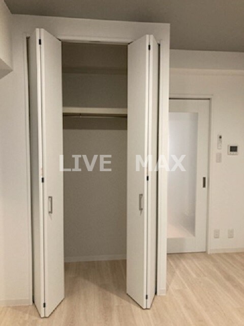 シャトレナカイ三条の物件内観写真