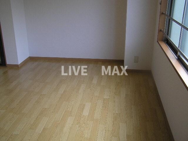 エクセレント鳳珠の物件内観写真