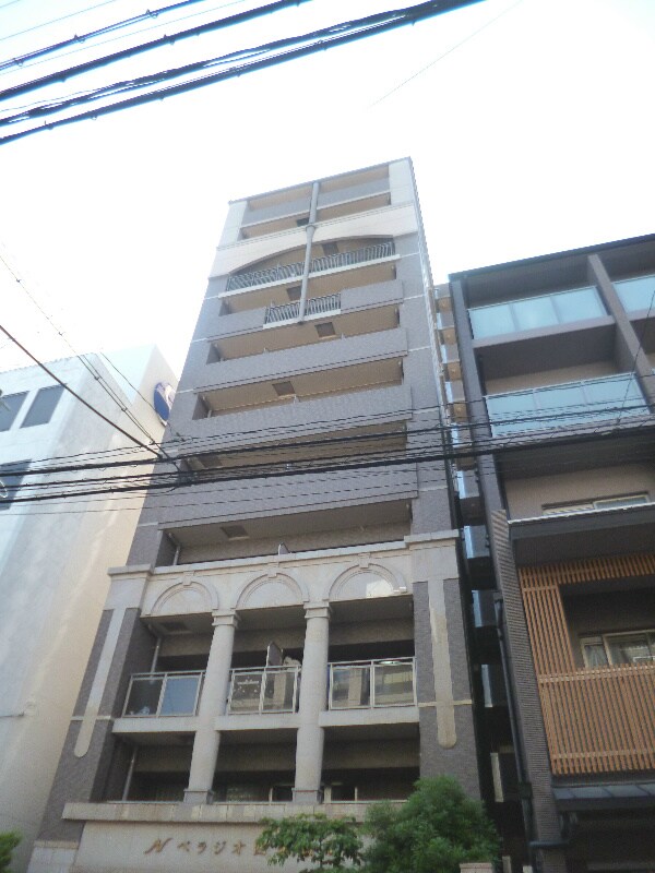 ベラジオ四条烏丸の物件外観写真