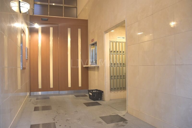 ベラジオ四条烏丸の物件外観写真