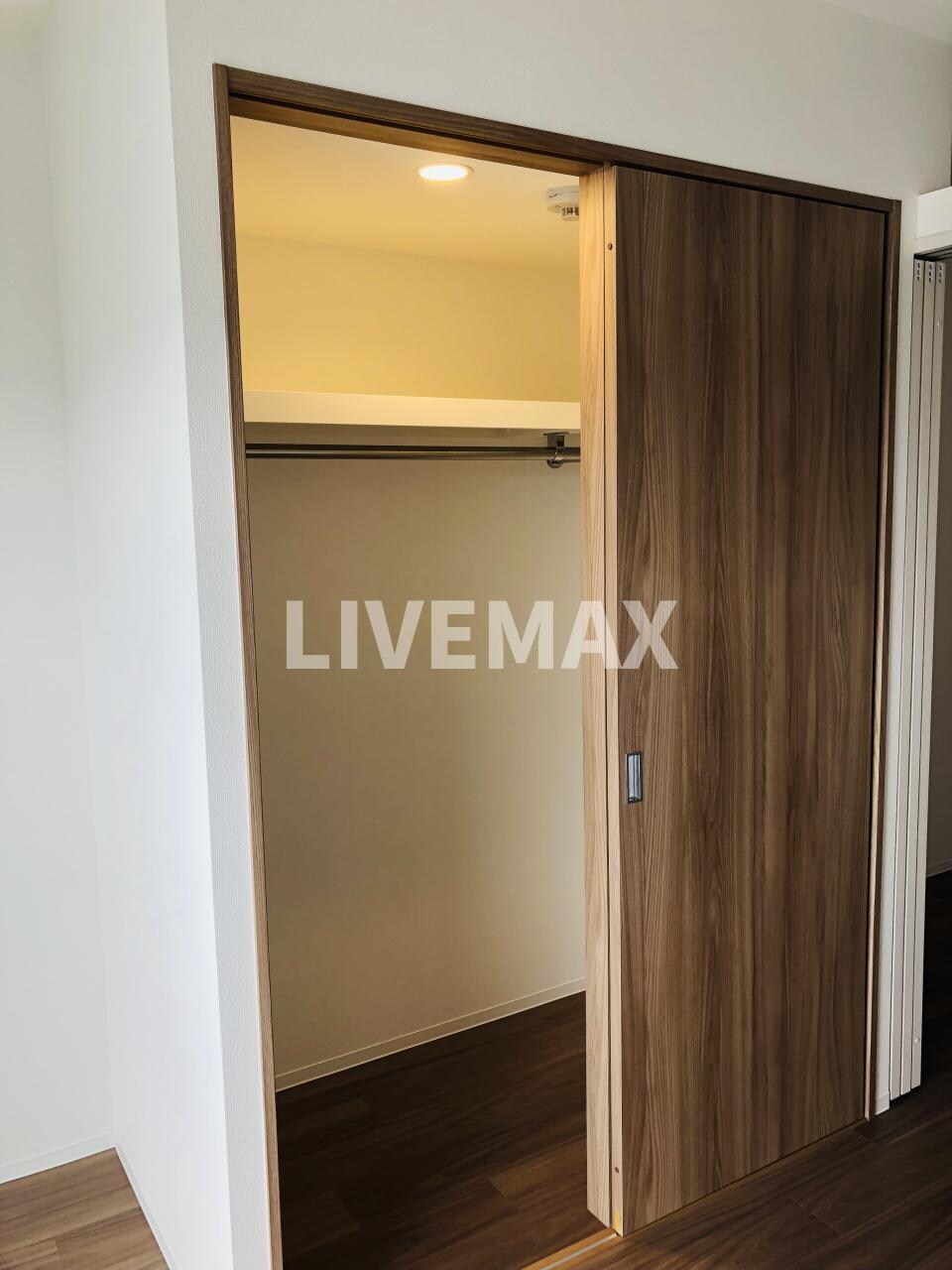 スワンズ京都東寺ガーデンの物件内観写真