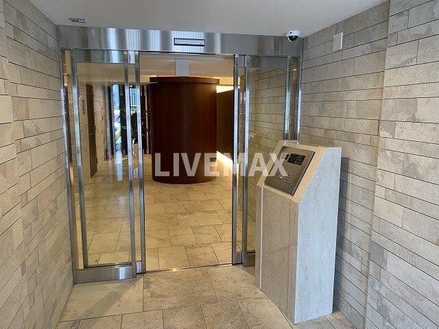 フォレスト西大路五条の物件外観写真