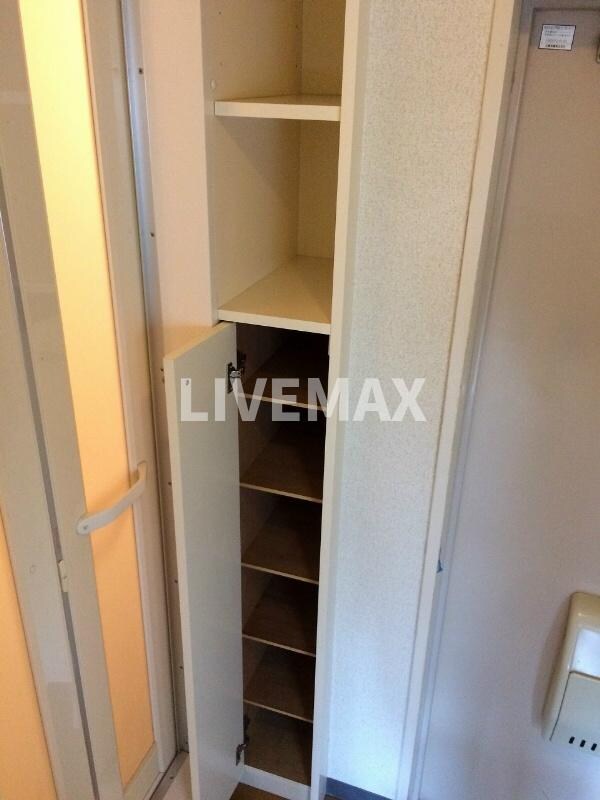 グリーンヒル四条大宮の物件内観写真