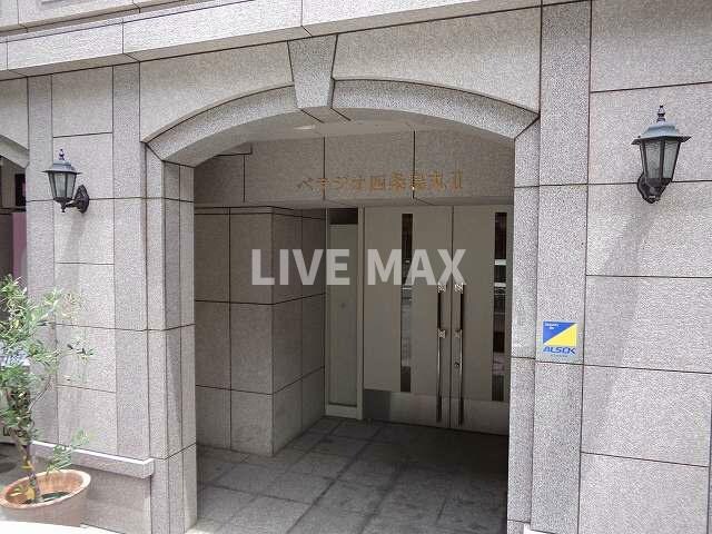 ベラジオ四条烏丸Ⅱの物件外観写真