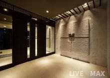 スワンズ京都油小路の物件外観写真