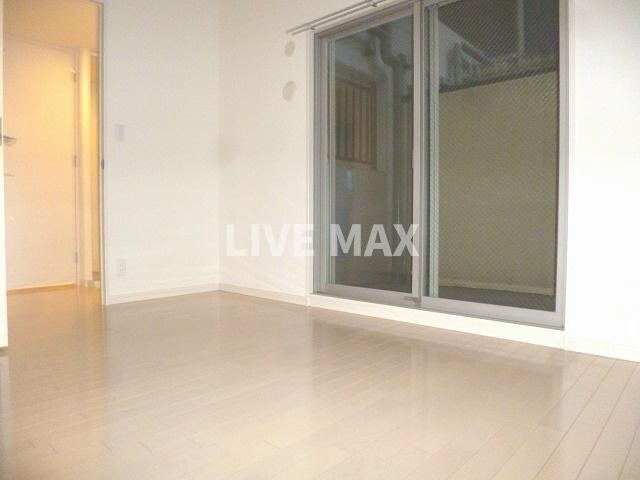 エステムプラザ京都御所ノ内REGIAの物件内観写真