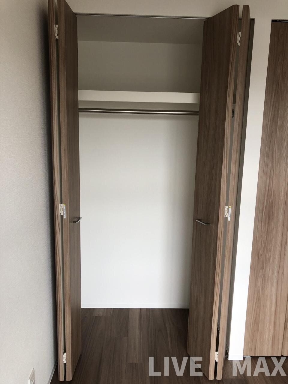 スワンズ京都東寺ガーデンの物件内観写真