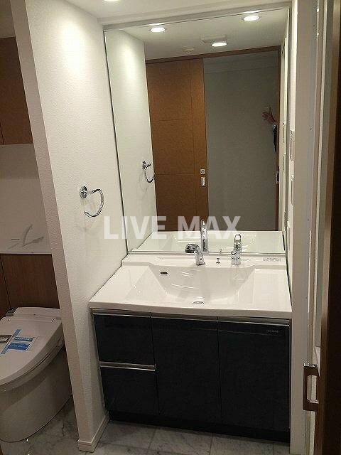 リーガル京都烏丸東の物件内観写真