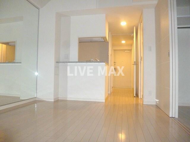 エステムプラザ京都御所ノ内REGIAの物件内観写真